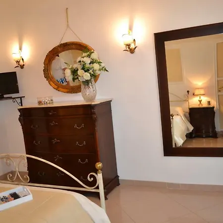 Semesterbostad Dimora Real Maria