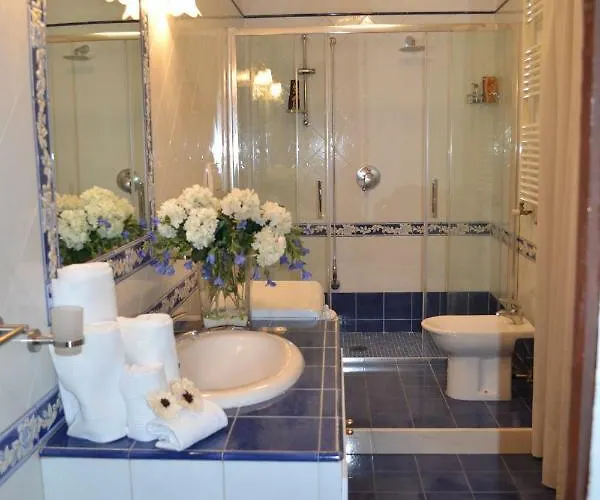 Dimora Real Maria בית נופש נאפולי