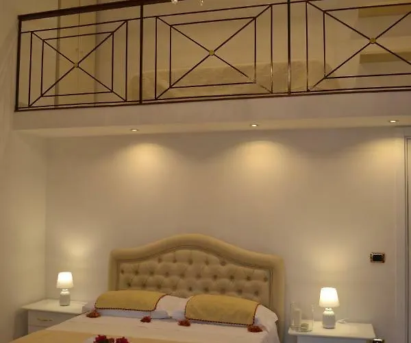 Dimora Real Maria נאפולי