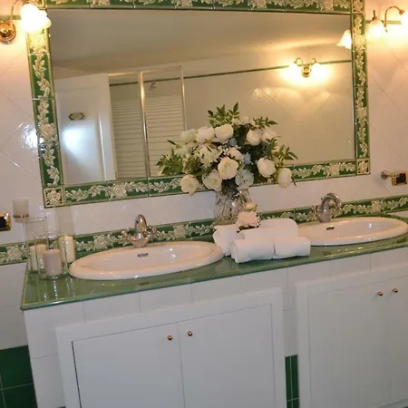 Dimora Real Maria Neapol